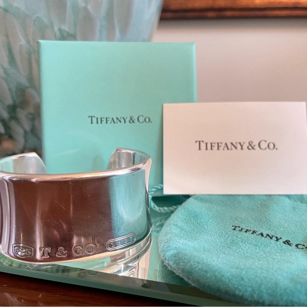 Tiffany & Co. vintage 1837®️ Wide cuff